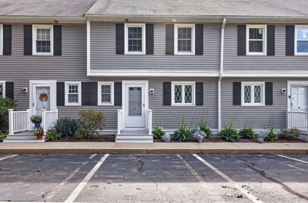 685 BAY ST APT 15, TAUNTON, MA 02780 - Image ef5792d3d2bfed07d25256bbebb2e427/3914315100
