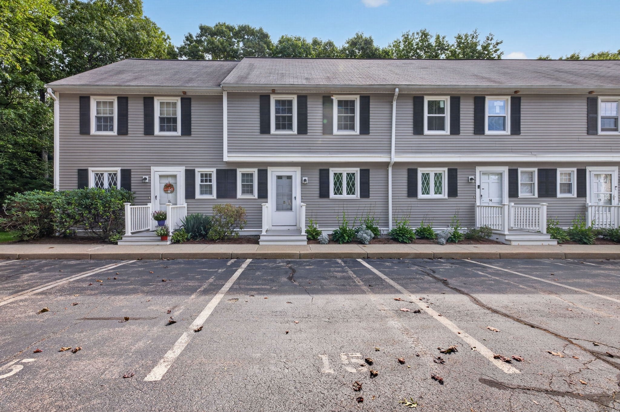 685 Bay St #15, Taunton, MA, 685 Bay St #15, Taunton, MA Photo #3