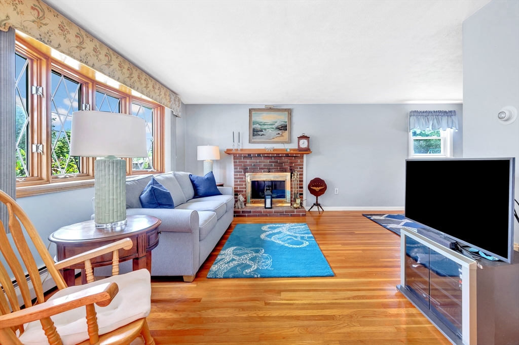 18 Surrey Rd