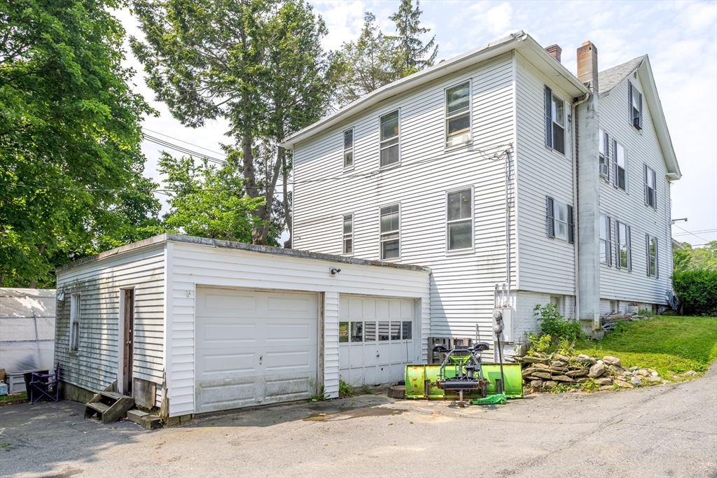 15 Green St