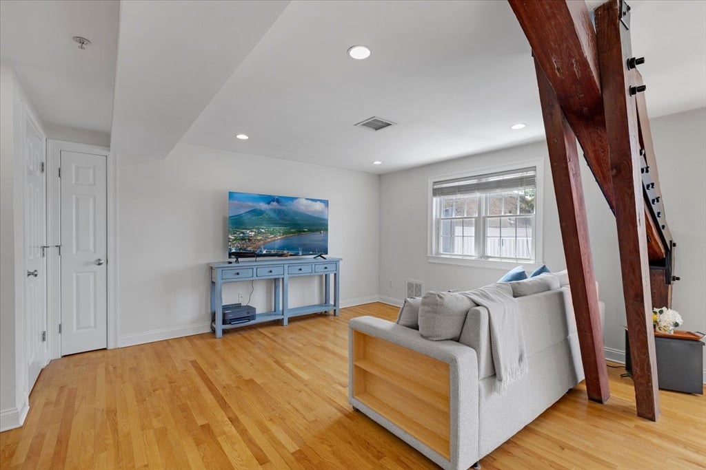 615 Main ST #7, Barnstable, MA Photo #10