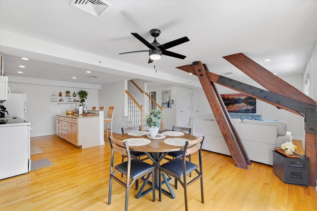 615 Main ST #7, Barnstable, MA Photo #17