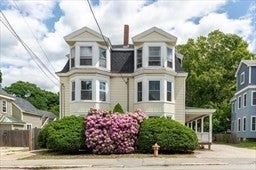 119-121 Elm Street #3, Amesbury, MA Photo #1