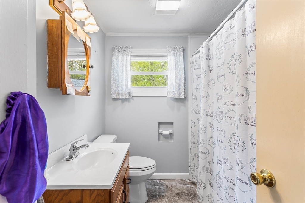 56 Sims Ave, Seekonk, MA Photo #9