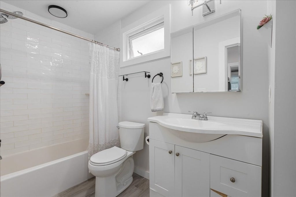 34 Henry St #34, Malden, MA, 34 Henry St #34, Malden, MA Photo #22