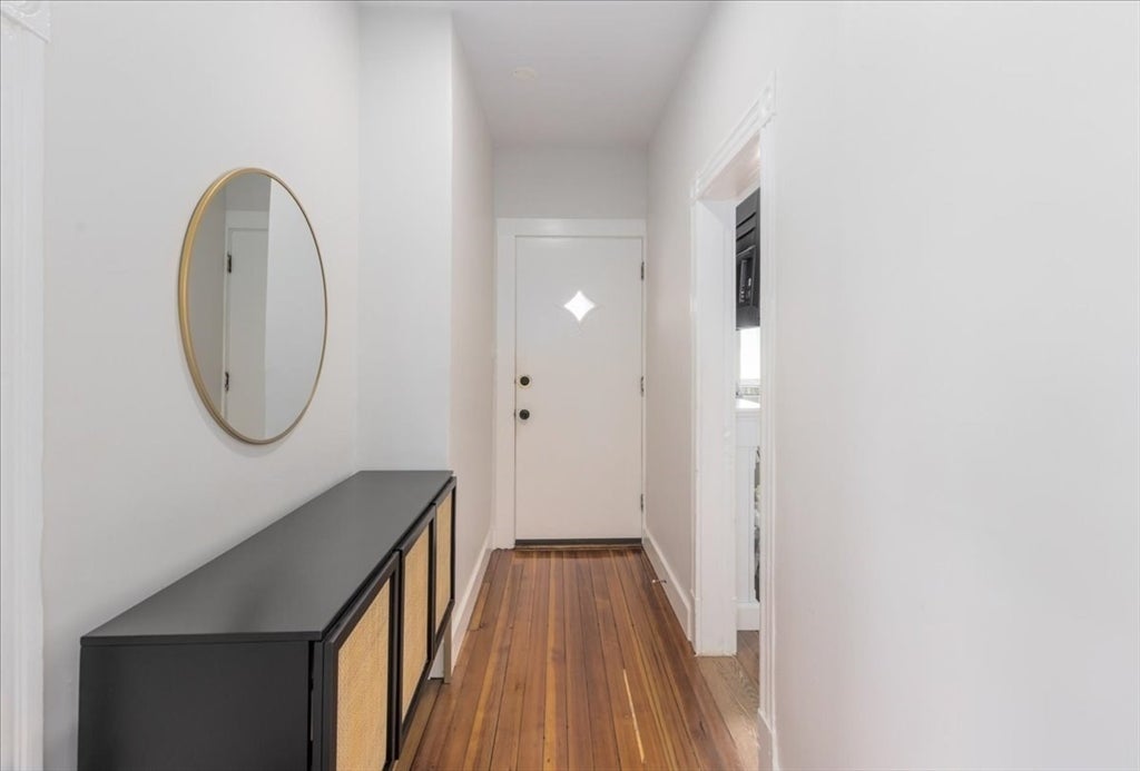34 Henry St 34