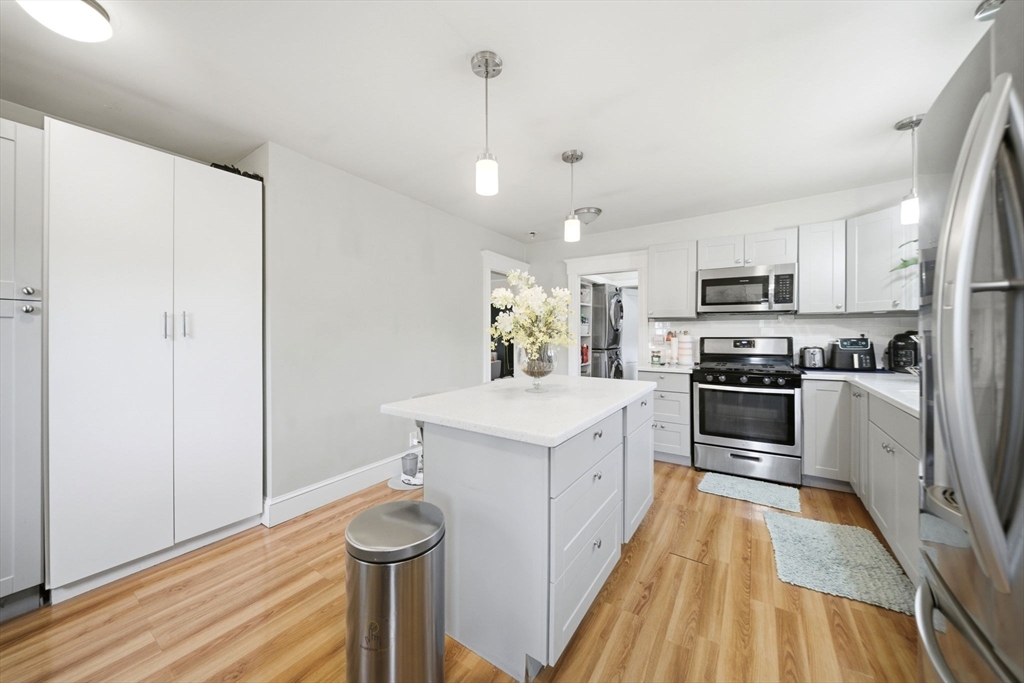 9 Germain Ave, Quincy, MA Photo #19