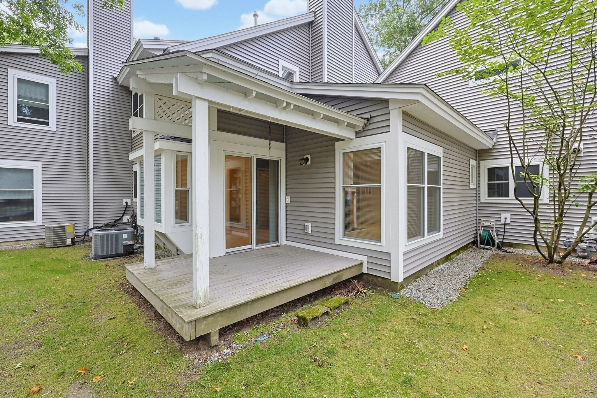 4 Oak Ct #4, Rockland, MA Photo #32