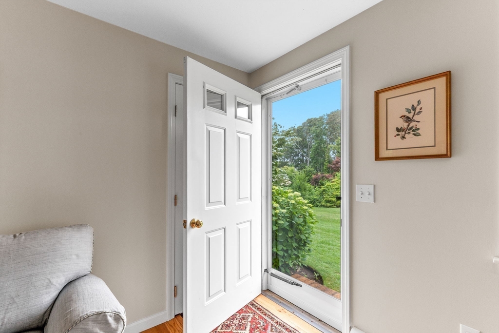 35 Oakridge Cir