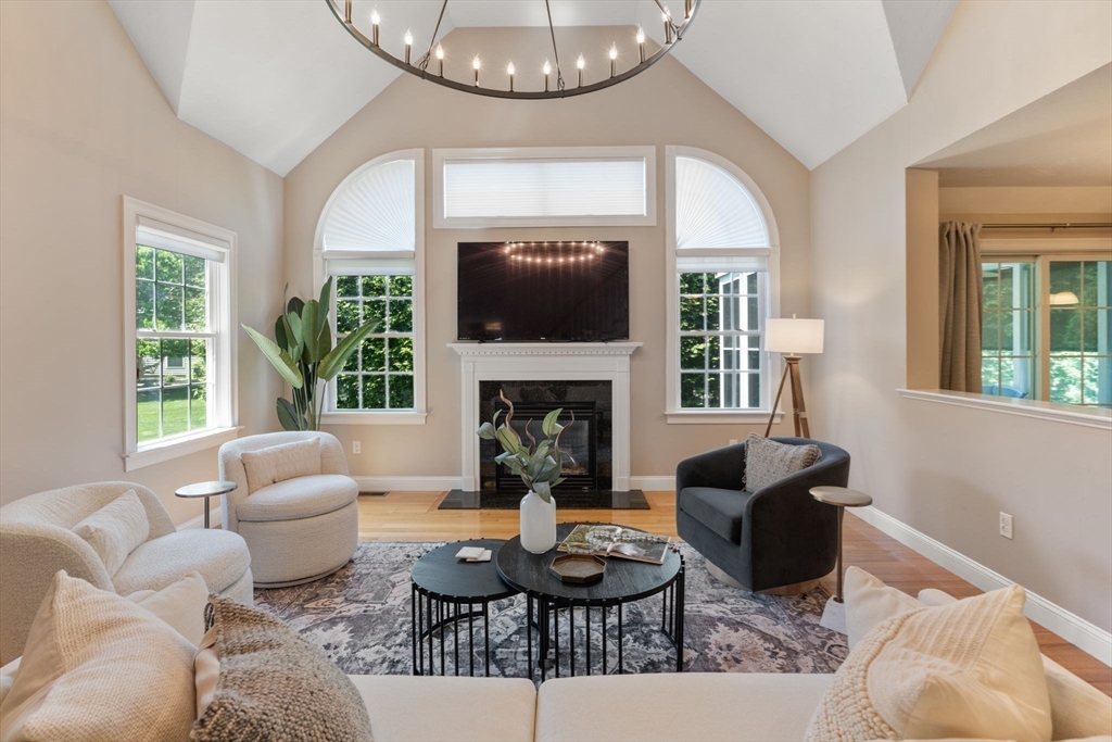 Millis, Massachusetts 02054, United States, 2 Bedrooms Bedrooms, ,3 BathroomsBathrooms,Residential,Pending,144276