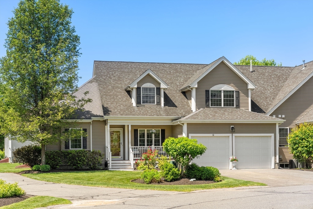 Millis, Massachusetts 02054, United States, 2 Bedrooms Bedrooms, ,3 BathroomsBathrooms,Residential,Pending,144276