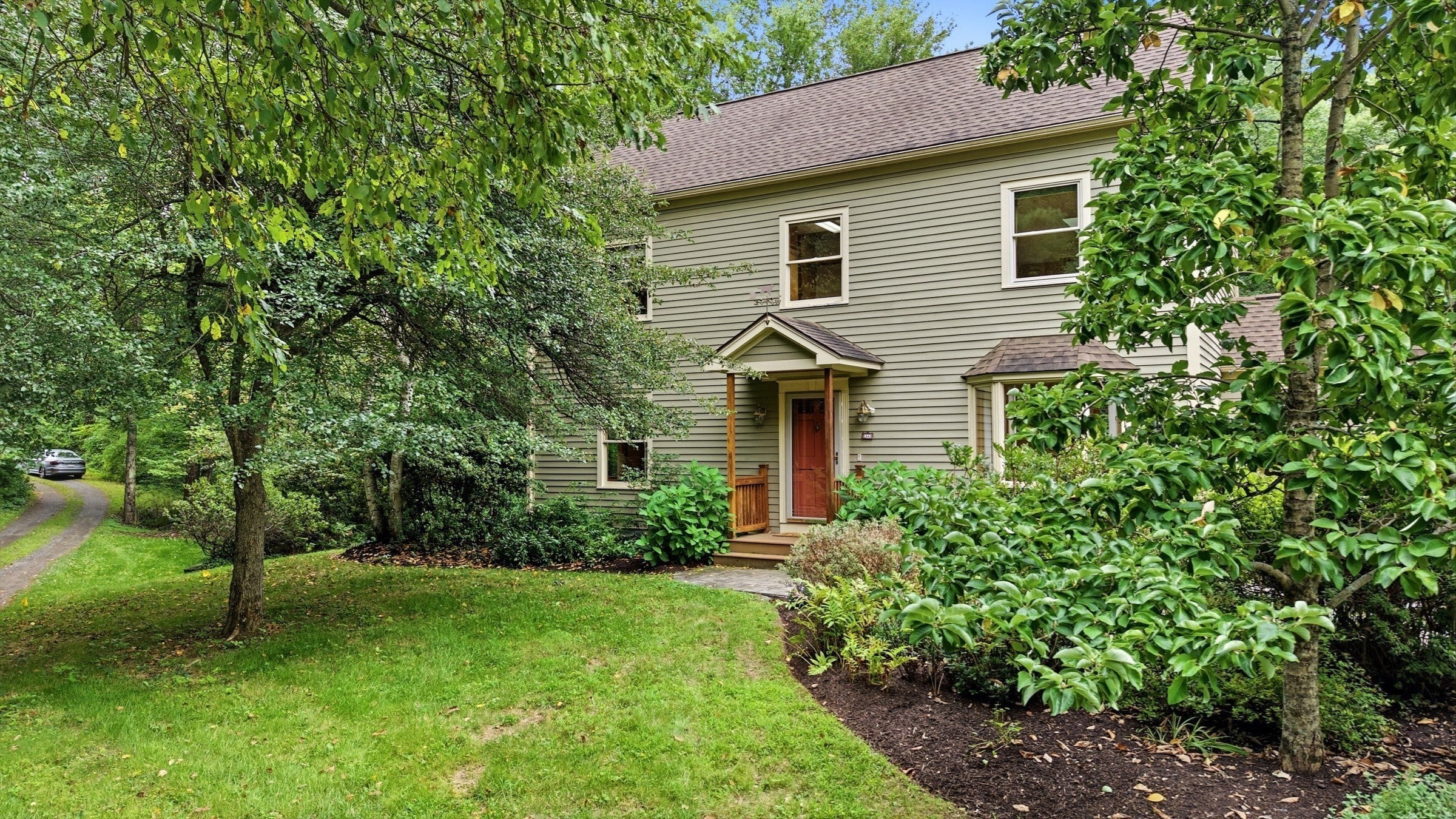 16 Birch Ln
