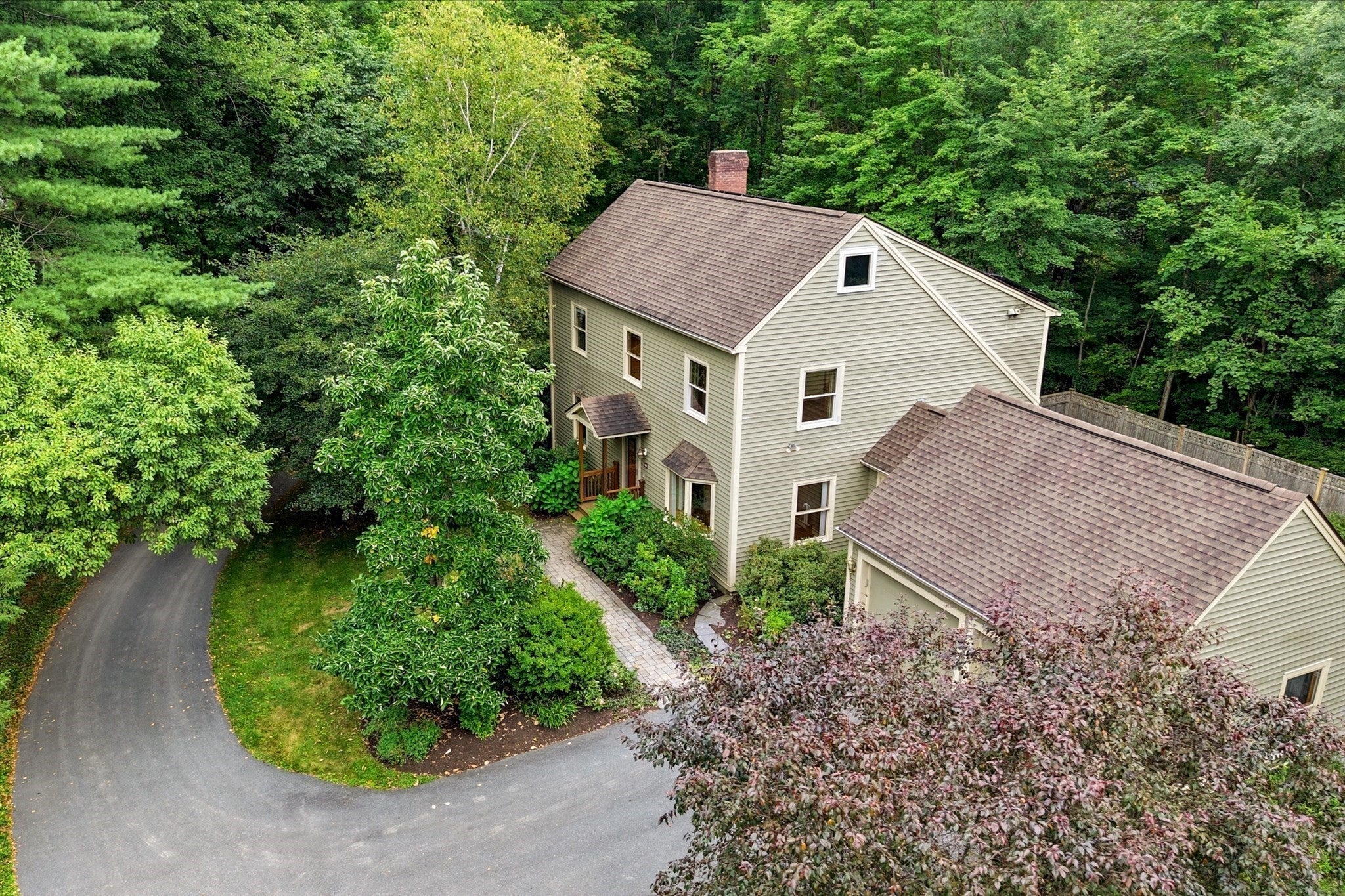 16 Birch Ln