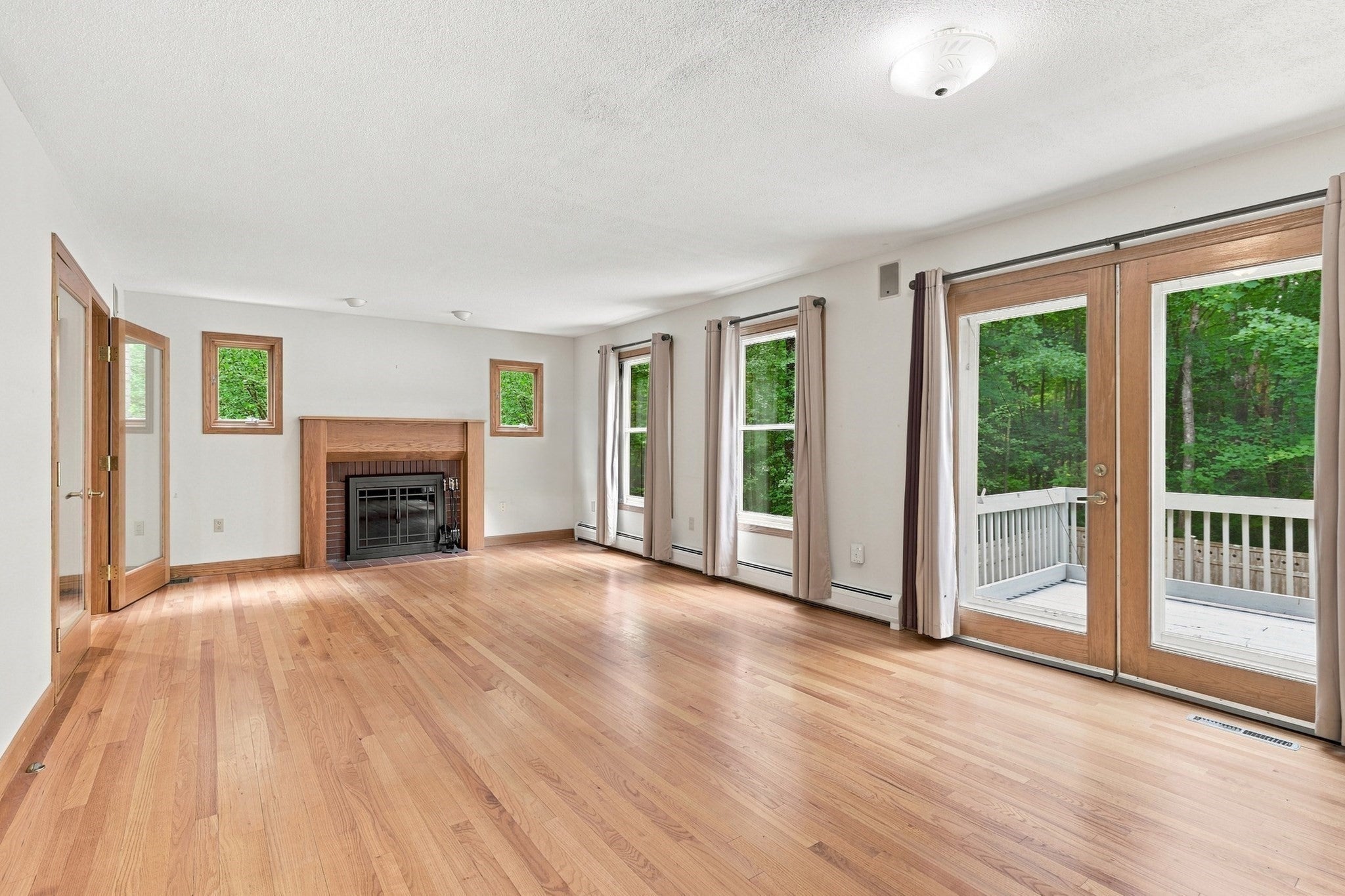 16 Birch Ln, Northampton, MA Photo #15