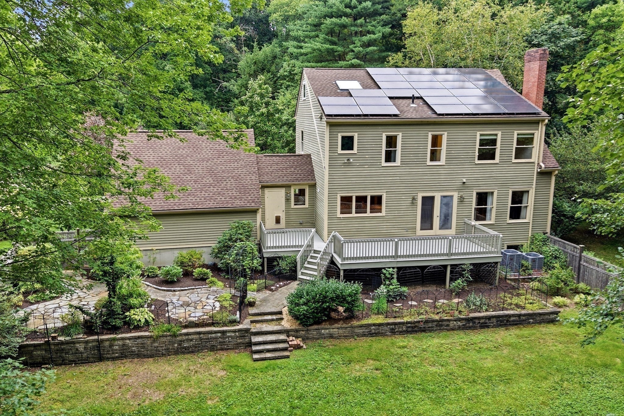 16 Birch Ln, Northampton, MA Photo #37