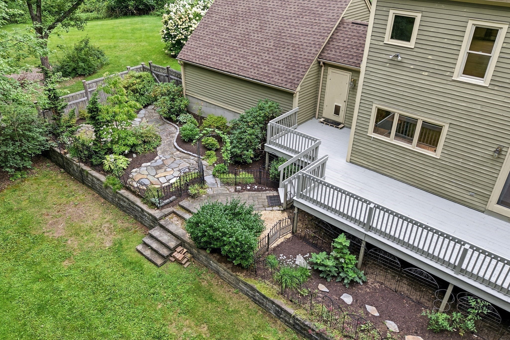 16 Birch Ln, Northampton, MA Photo #38