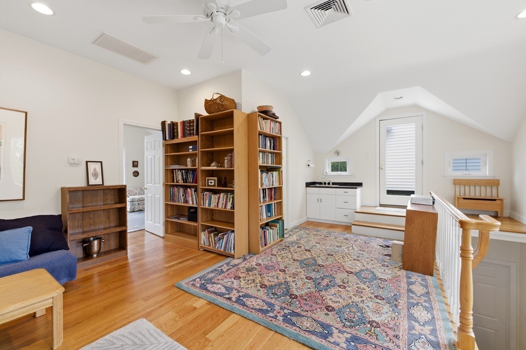 9 Woodcliffe Road, Lexington, MA Photo #24