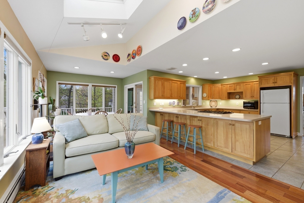 9 Woodcliffe Road, Lexington, MA Photo #6