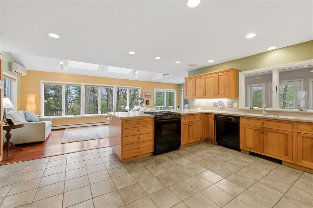 9 Woodcliffe Road, Lexington, MA Photo #10