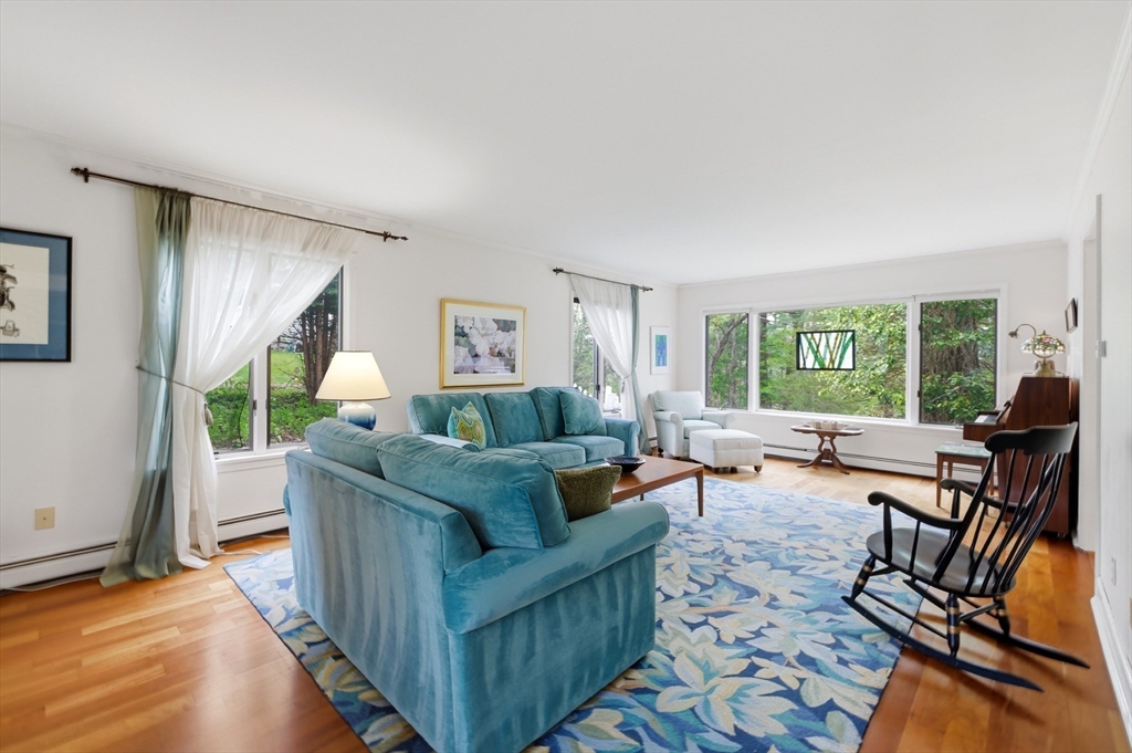 9 Woodcliffe Road, Lexington, MA Photo #14