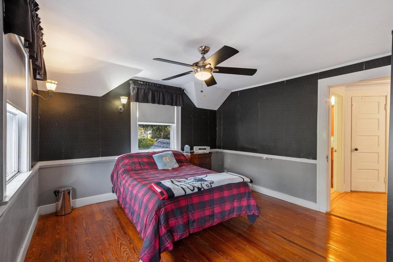 124 Prescott St, Reading, MA Photo #26