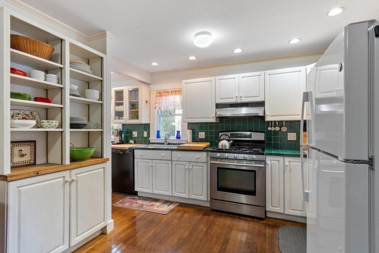 124 Prescott St, Reading, MA Photo #14