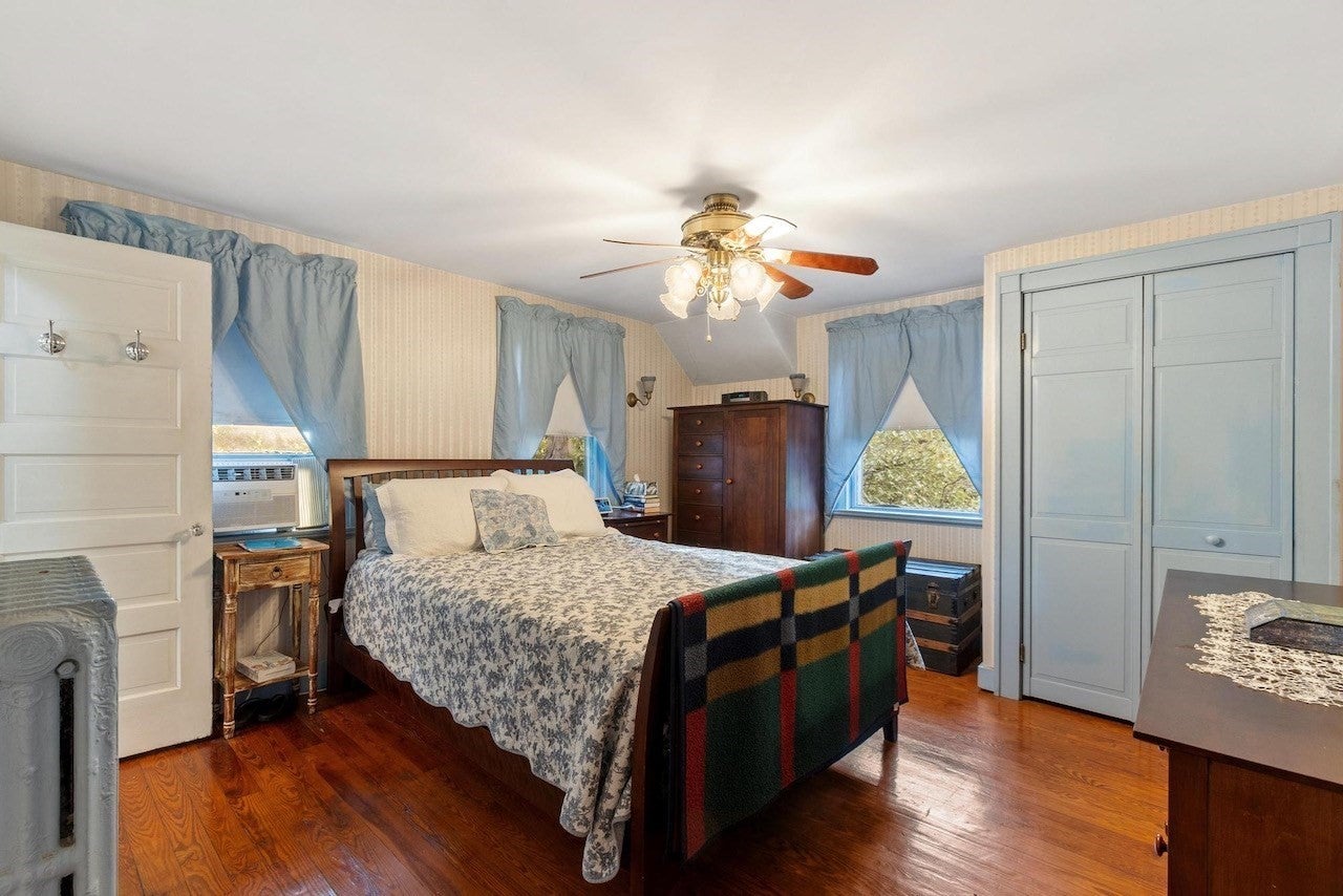 124 Prescott St, Reading, MA Photo #20