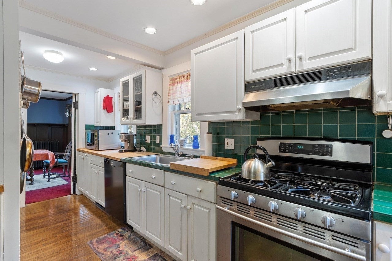 124 Prescott St, Reading, MA Photo #15