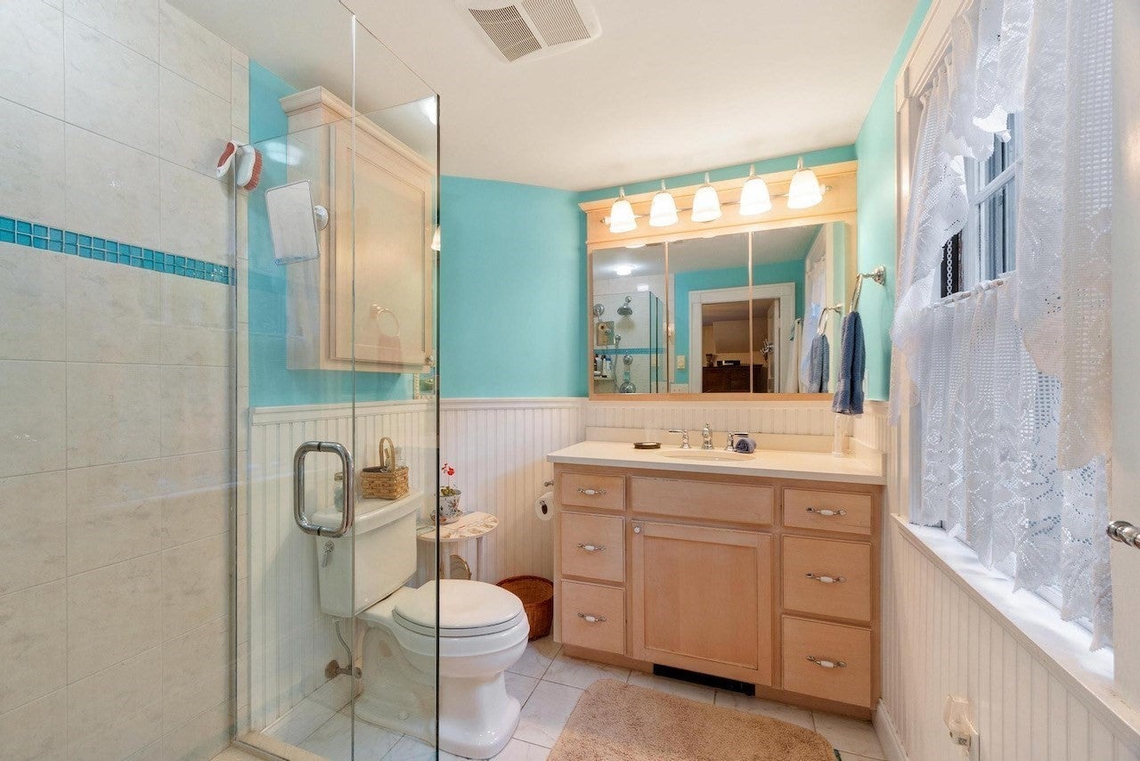 124 Prescott St, Reading, MA Photo #23