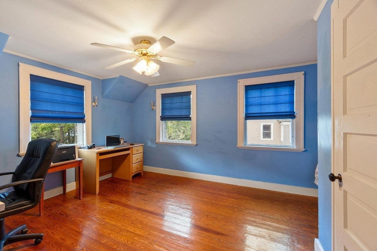 124 Prescott St, Reading, MA Photo #27