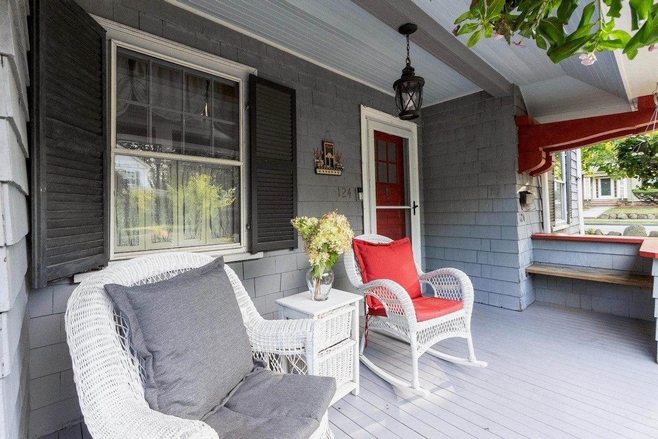 124 Prescott St, Reading, MA Photo #4