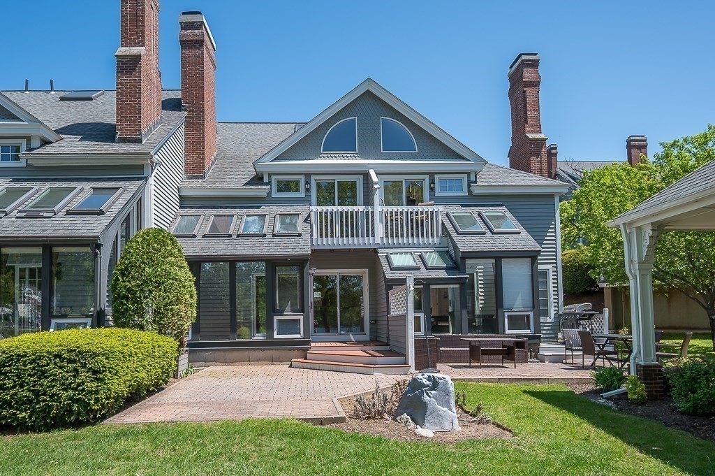 30 Eastern Point Drive 30