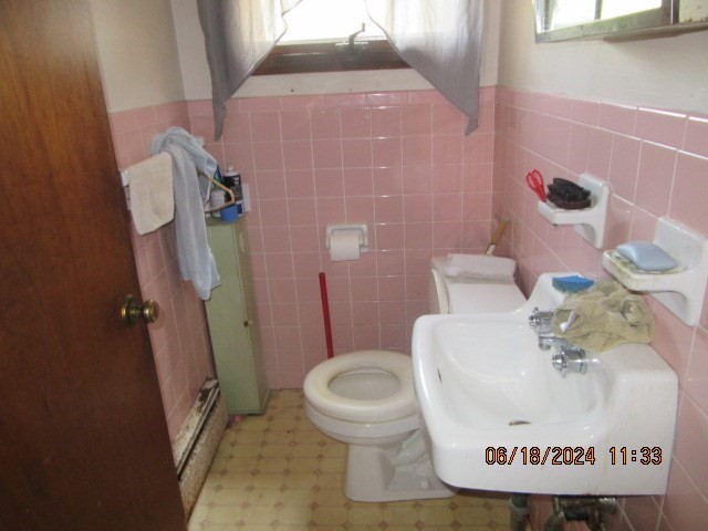 15 Bunkerhill St