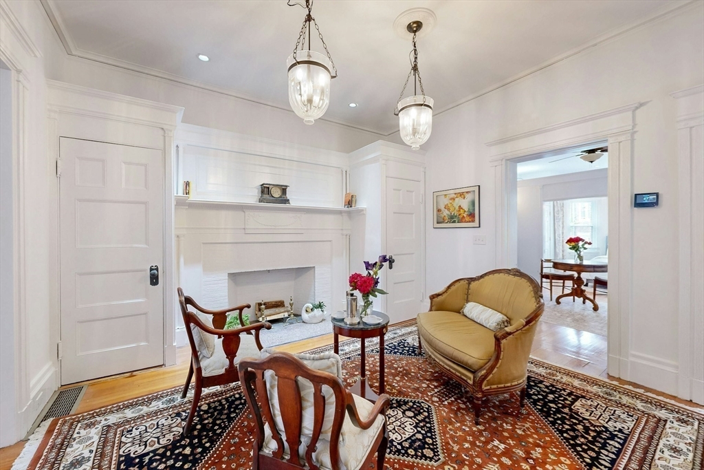 15 Garrison Rd