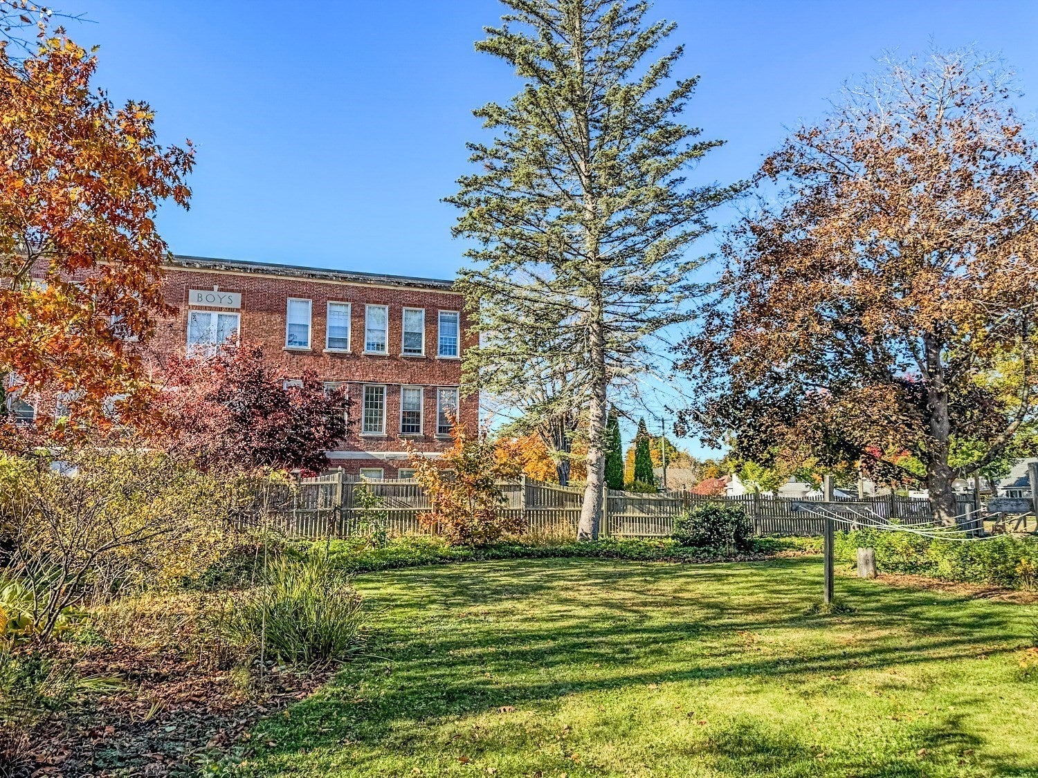 31 Crocker Ave, Montague, MA, 31 Crocker Ave, Montague, MA Photo #33