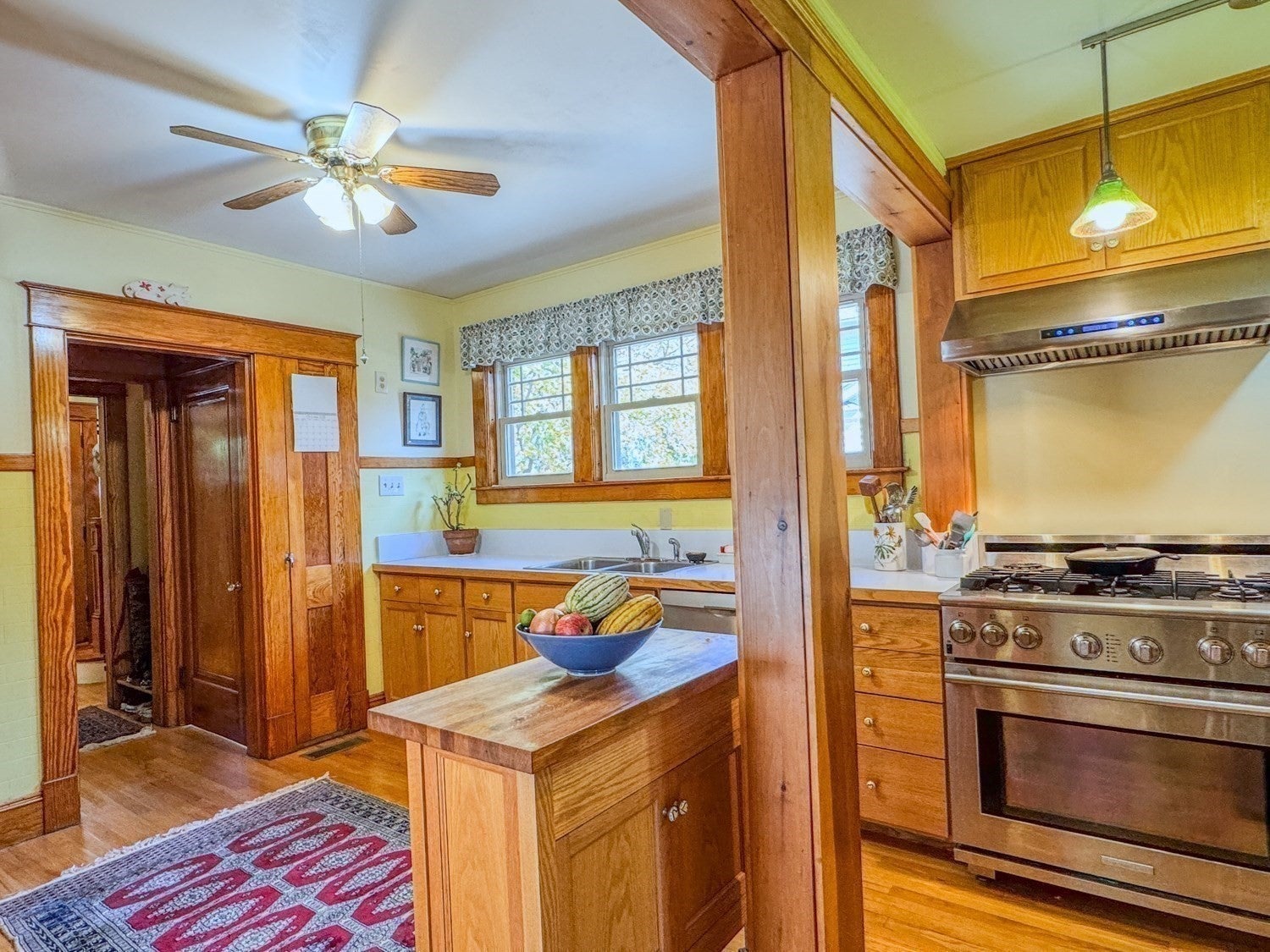 31 Crocker Ave, Montague, MA, 31 Crocker Ave, Montague, MA Photo #21