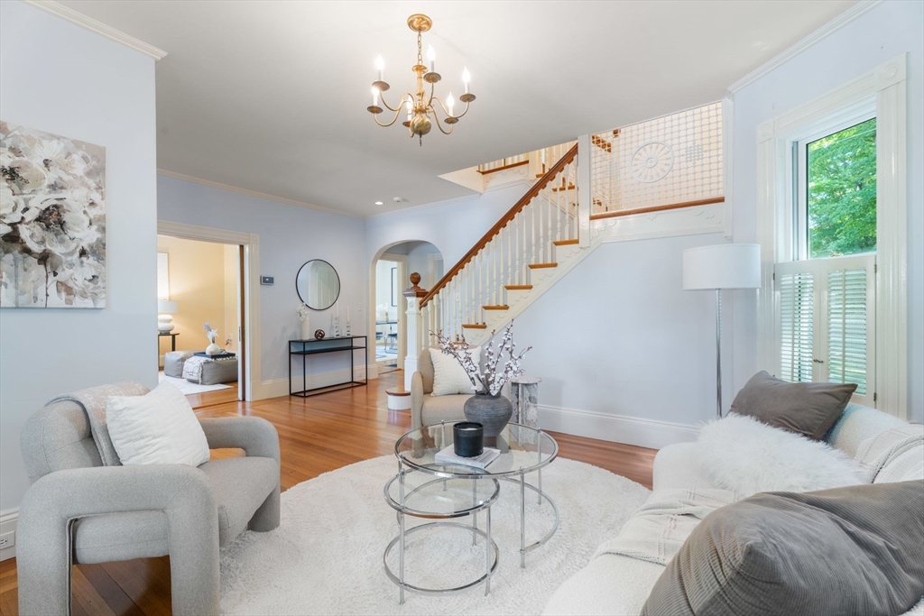 40 Goden St