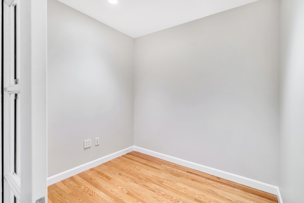 100 Keyes Rd 205