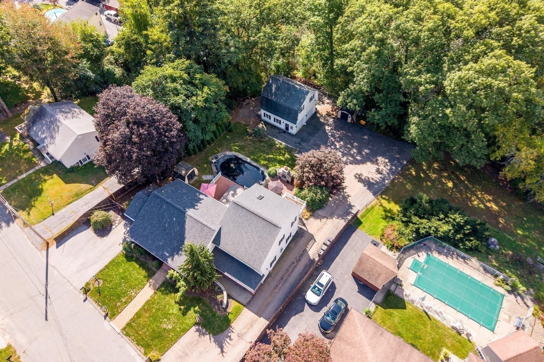 22 John F Kennedy Dr, Millbury, MA Photo #37