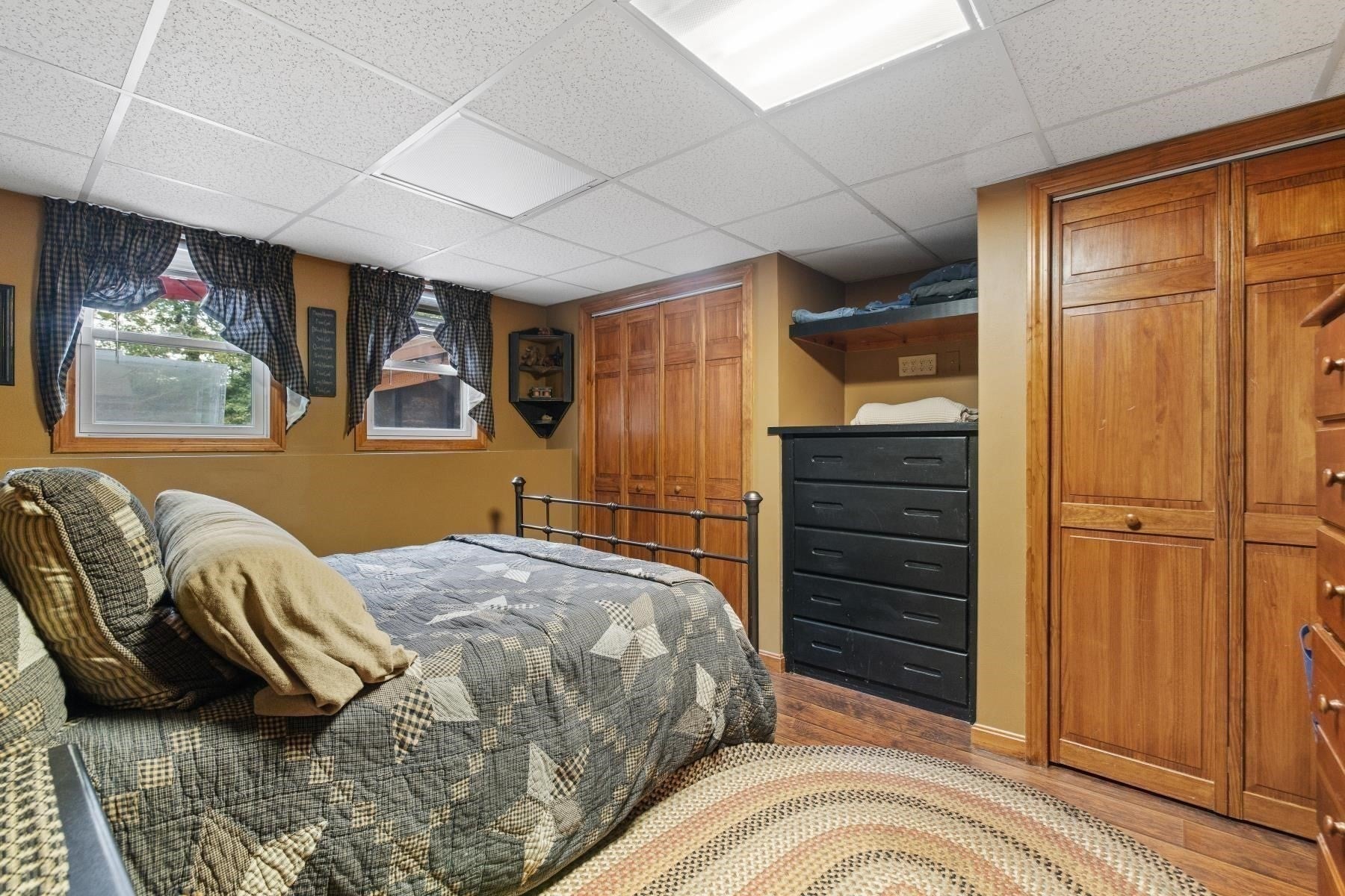 22 John F Kennedy Dr, Millbury, MA Photo #11