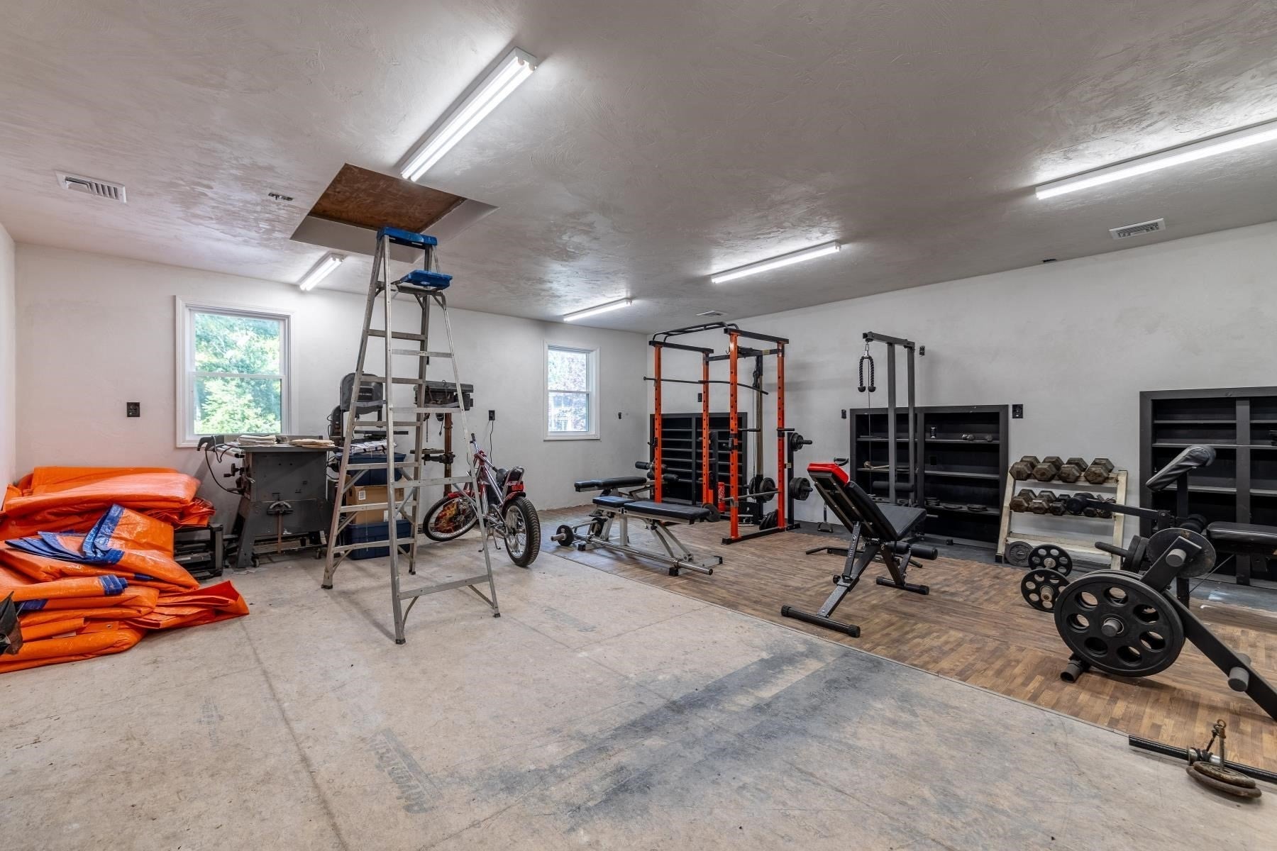 22 John F Kennedy Dr, Millbury, MA Photo #35
