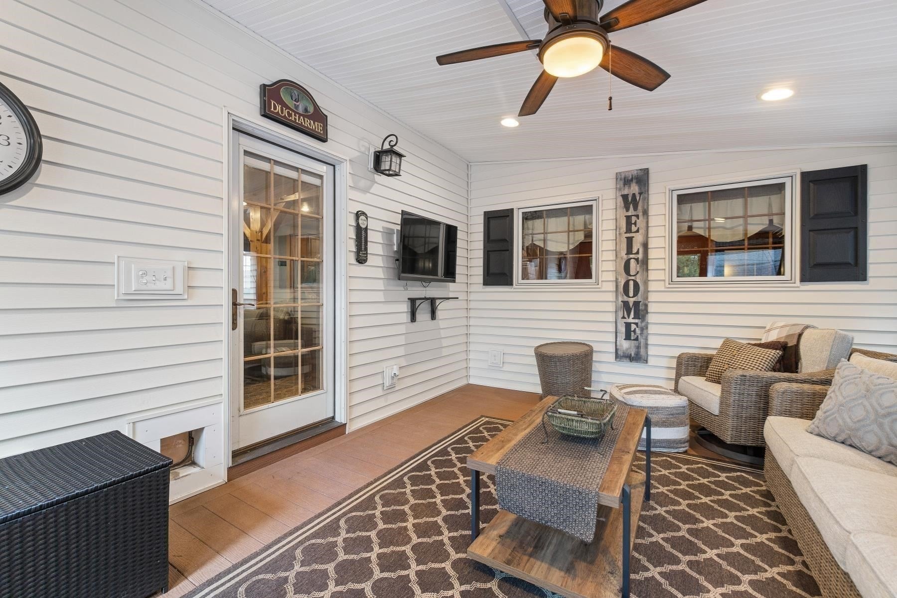 22 John F Kennedy Dr, Millbury, MA Photo #22