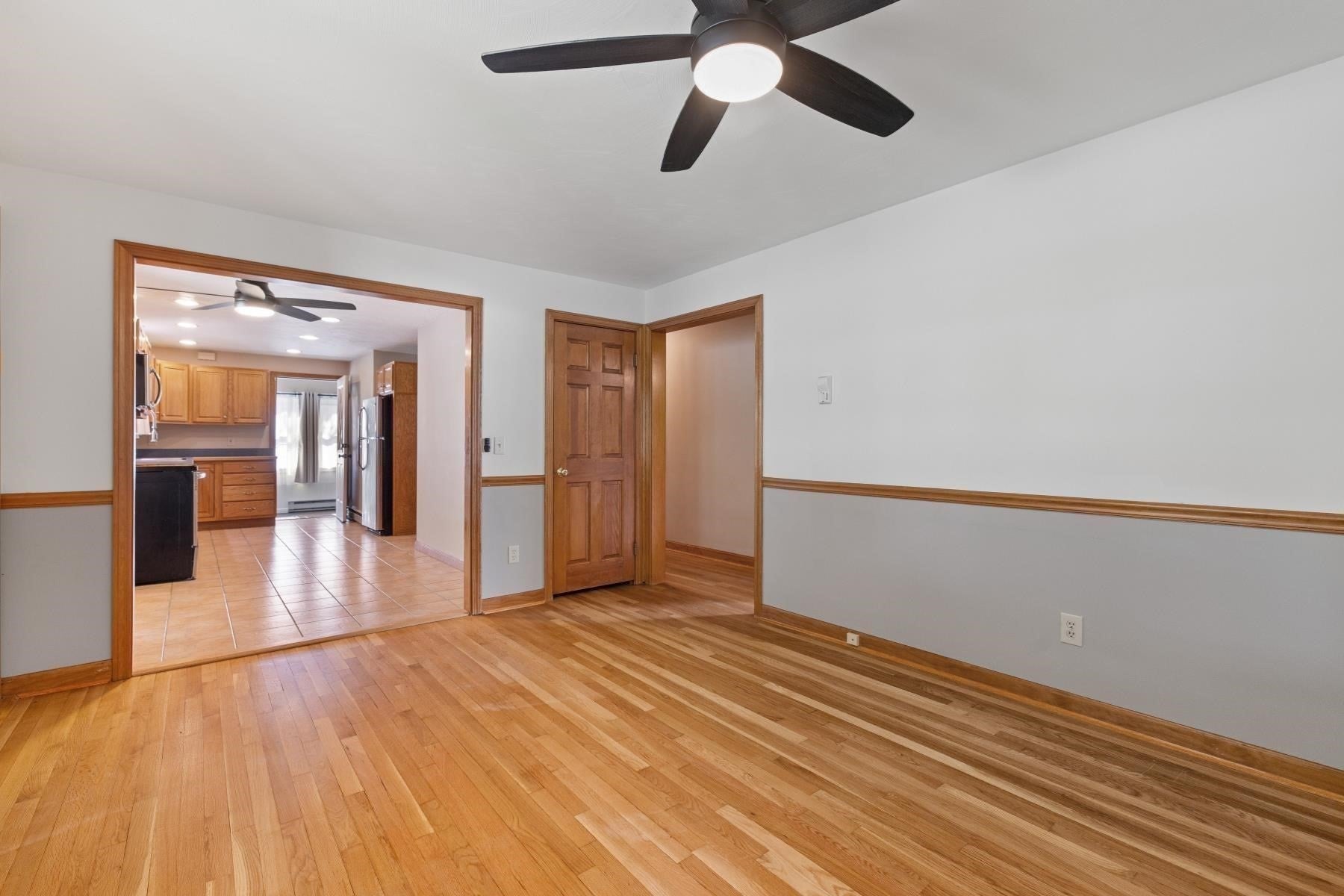 22 John F Kennedy Dr, Millbury, MA Photo #26