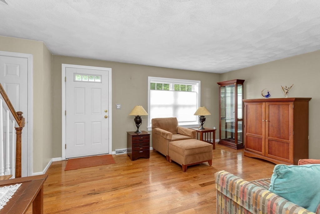 29 Benjamin Landing Ln 29