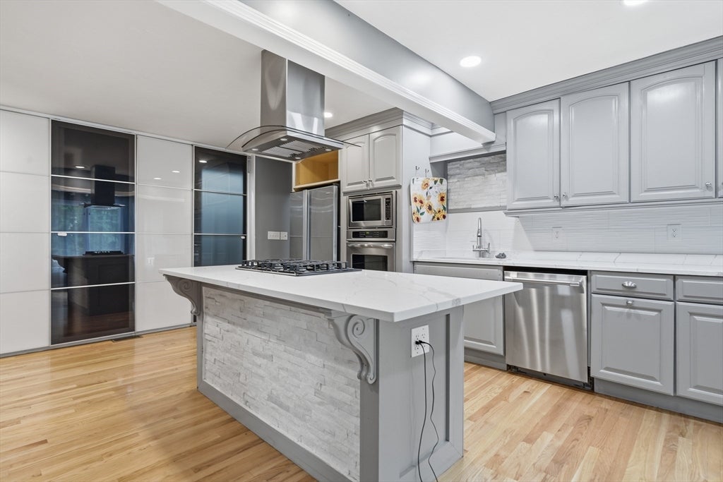 247 Hampstead St, Methuen, MA, 247 Hampstead St, Methuen, MA Photo #5