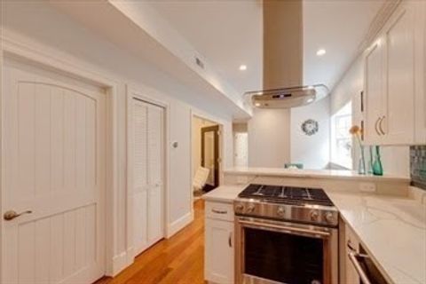 42 West Eagle 2 Boston MA 02128