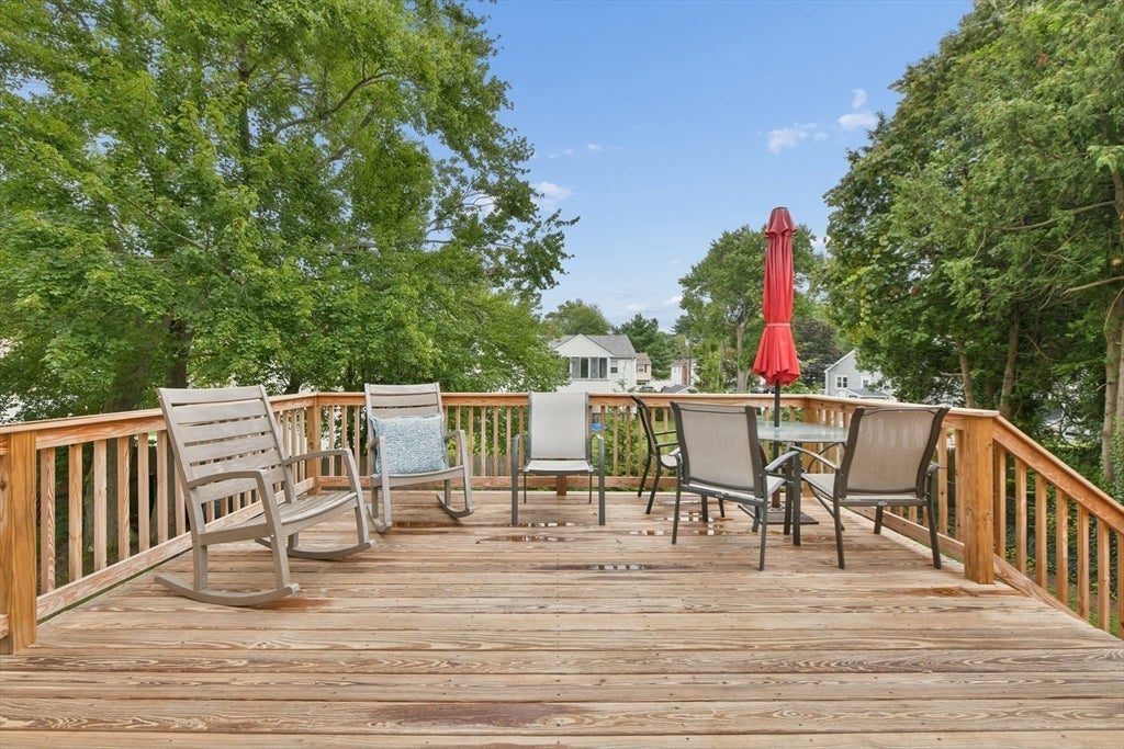 54 Gainsville Rd, Dedham, MA Photo #34