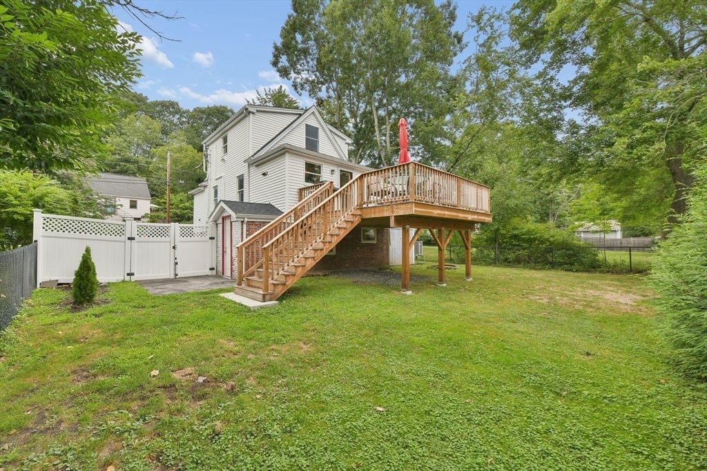 54 Gainsville Rd, Dedham, MA Photo #35