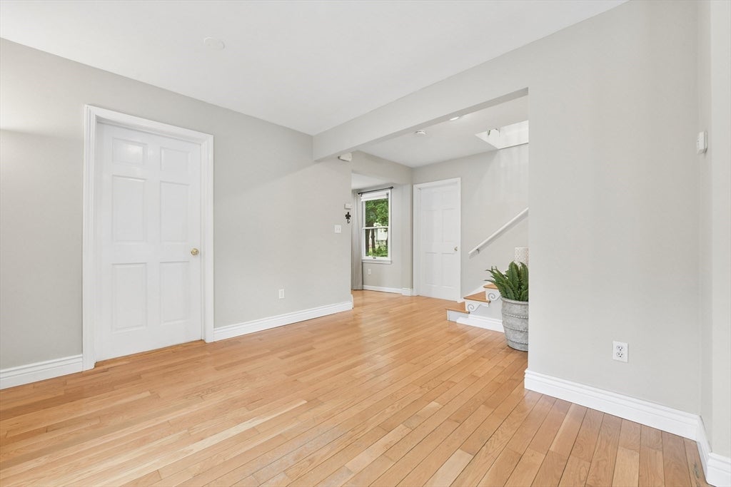 54 Gainsville Rd, Dedham, MA Photo #16