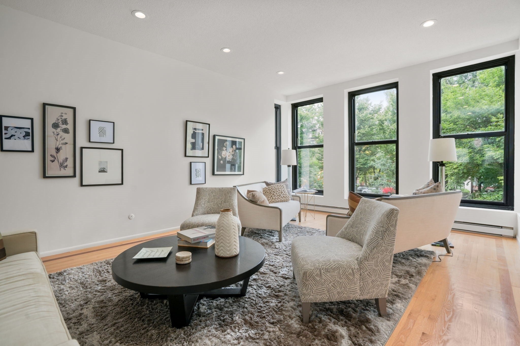 160 Commonwealth Avenue 218